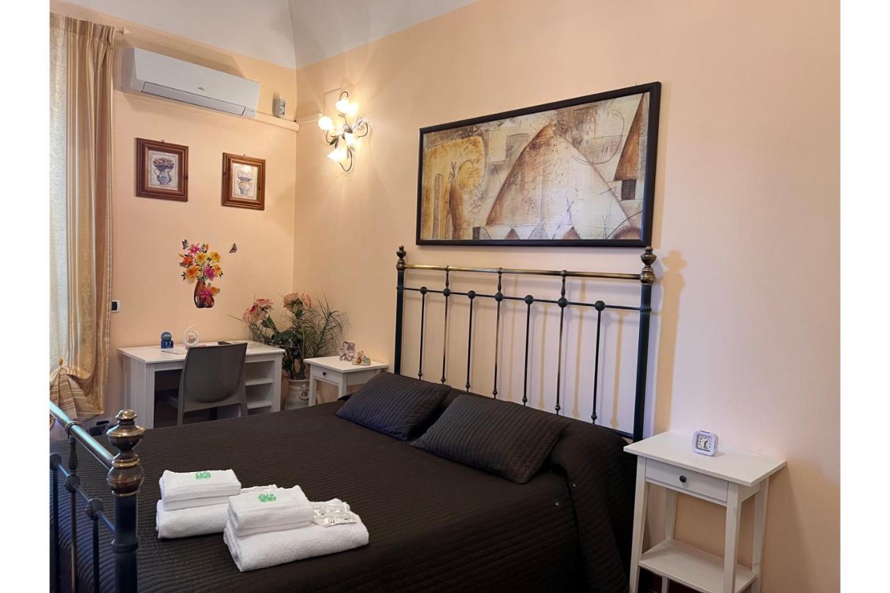 Airport Rooms - Bari Exterior photo