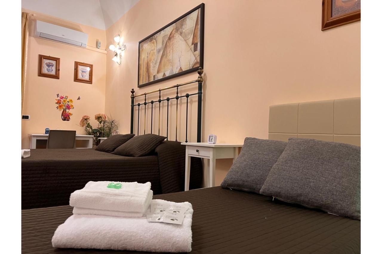 Airport Rooms - Bari Exterior photo