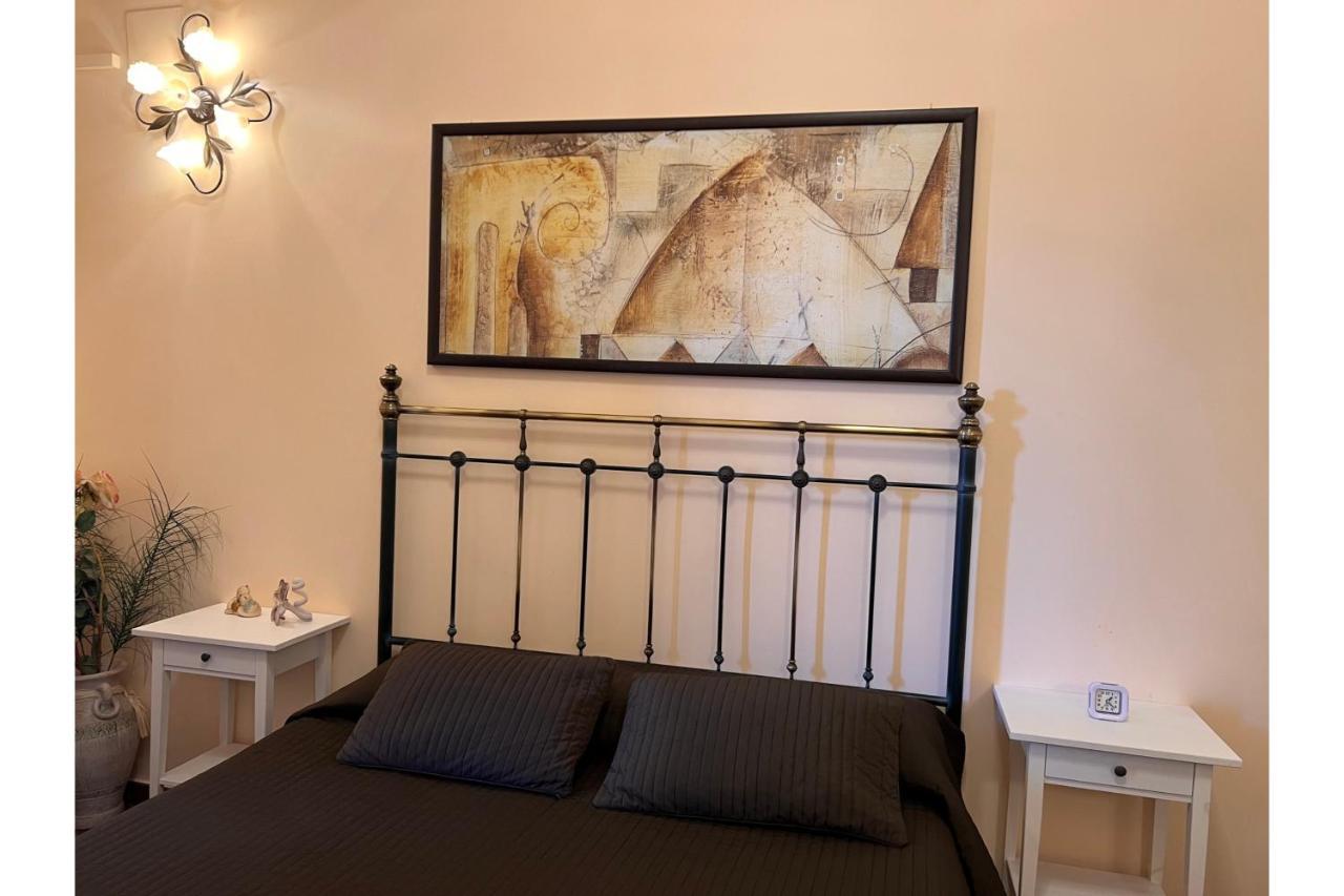 Airport Rooms - Bari Exterior photo