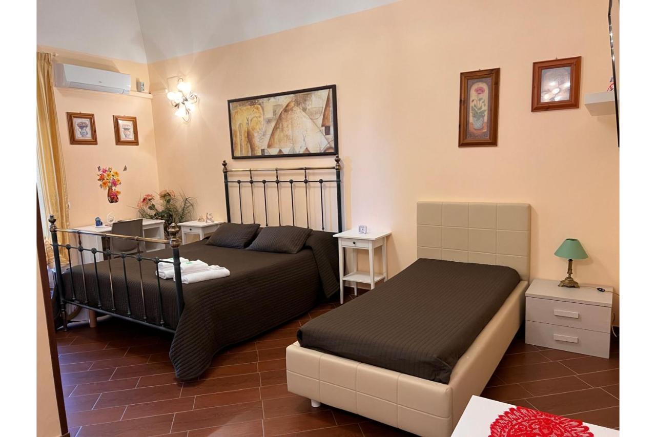 Airport Rooms - Bari Exterior photo