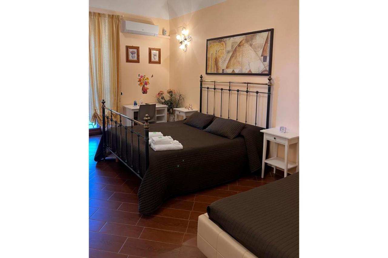 Airport Rooms - Bari Exterior photo